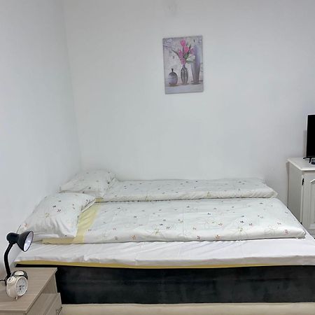 Apartman Bogdan Čačak Exteriör bild